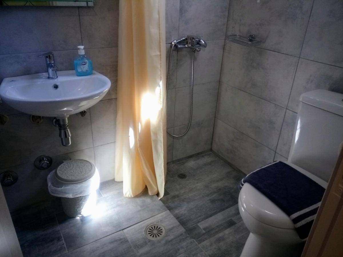 Evgenia Rooms Skála Екстериор снимка