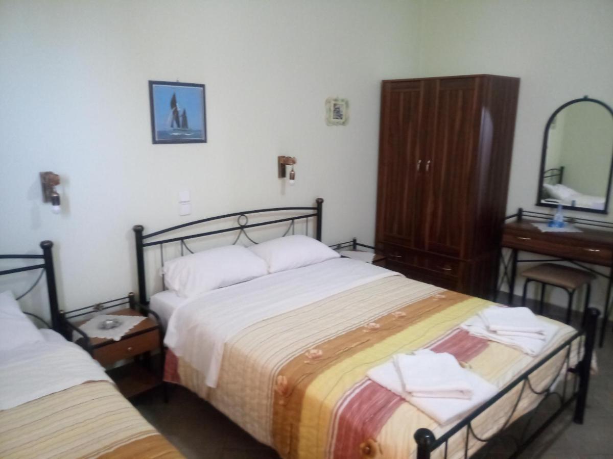 Evgenia Rooms Skála Екстериор снимка