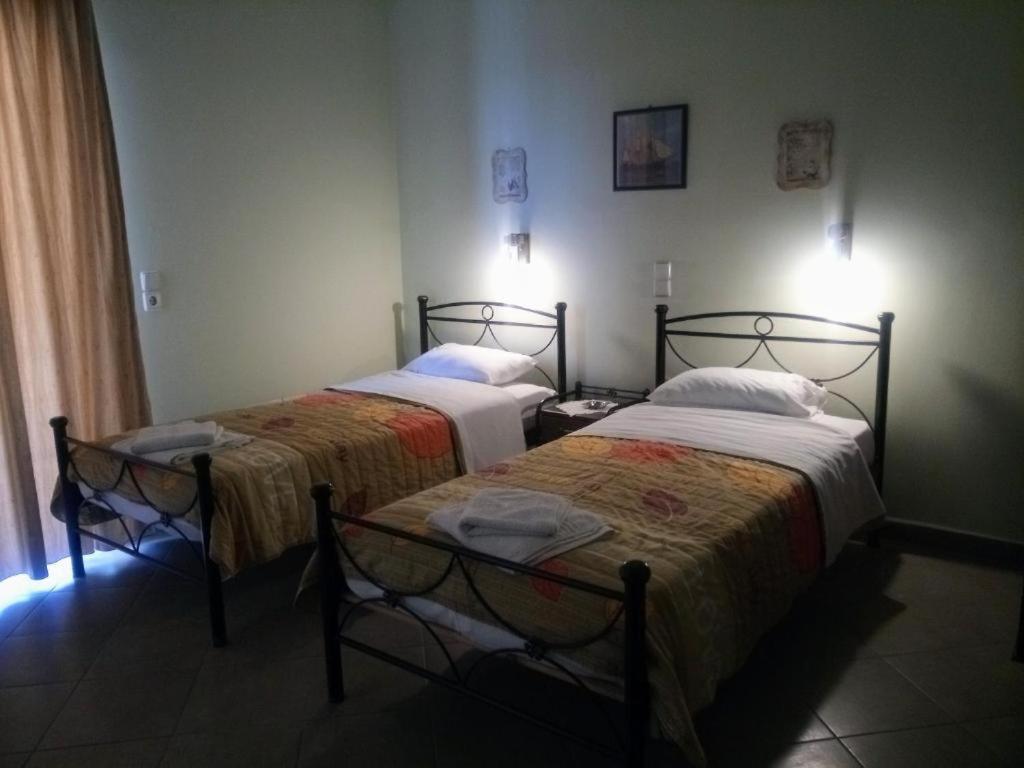 Evgenia Rooms Skála Екстериор снимка