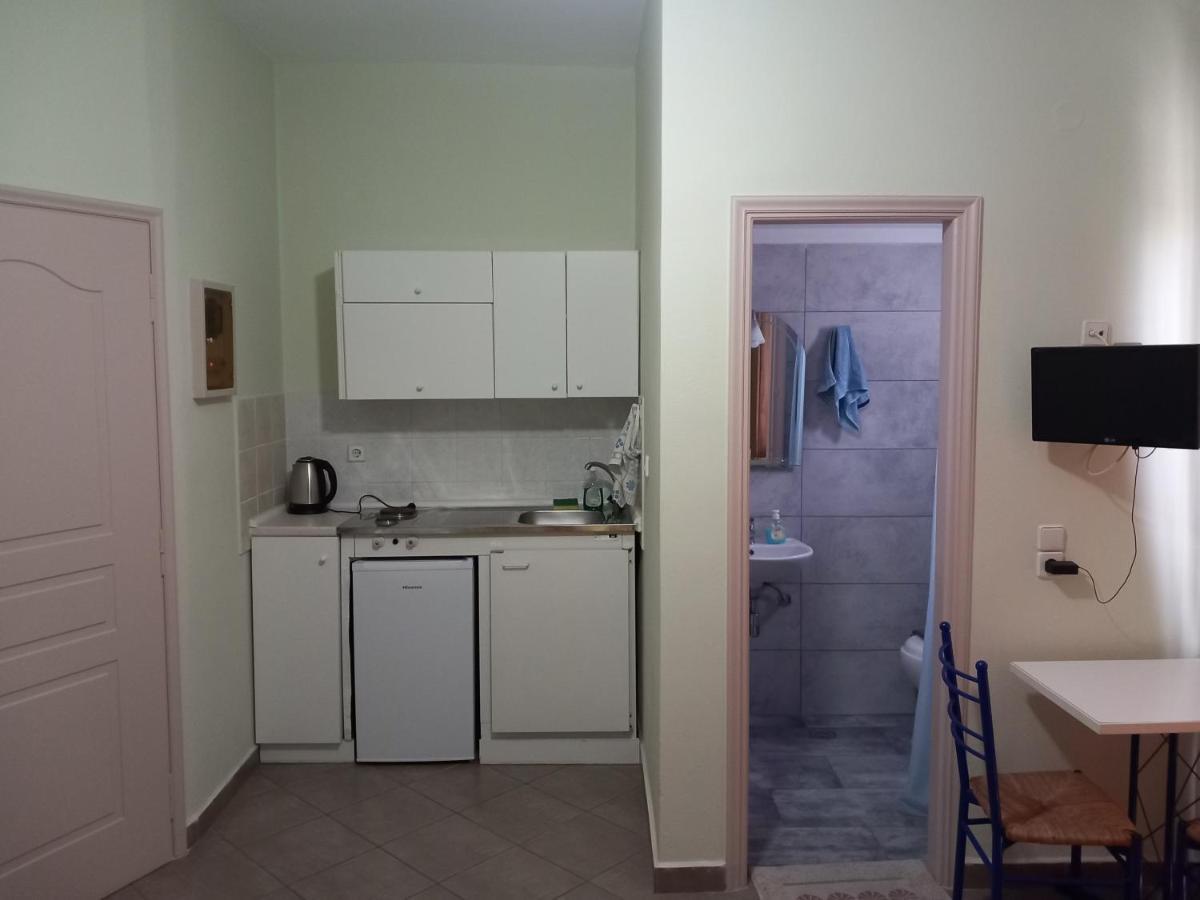 Evgenia Rooms Skála Екстериор снимка