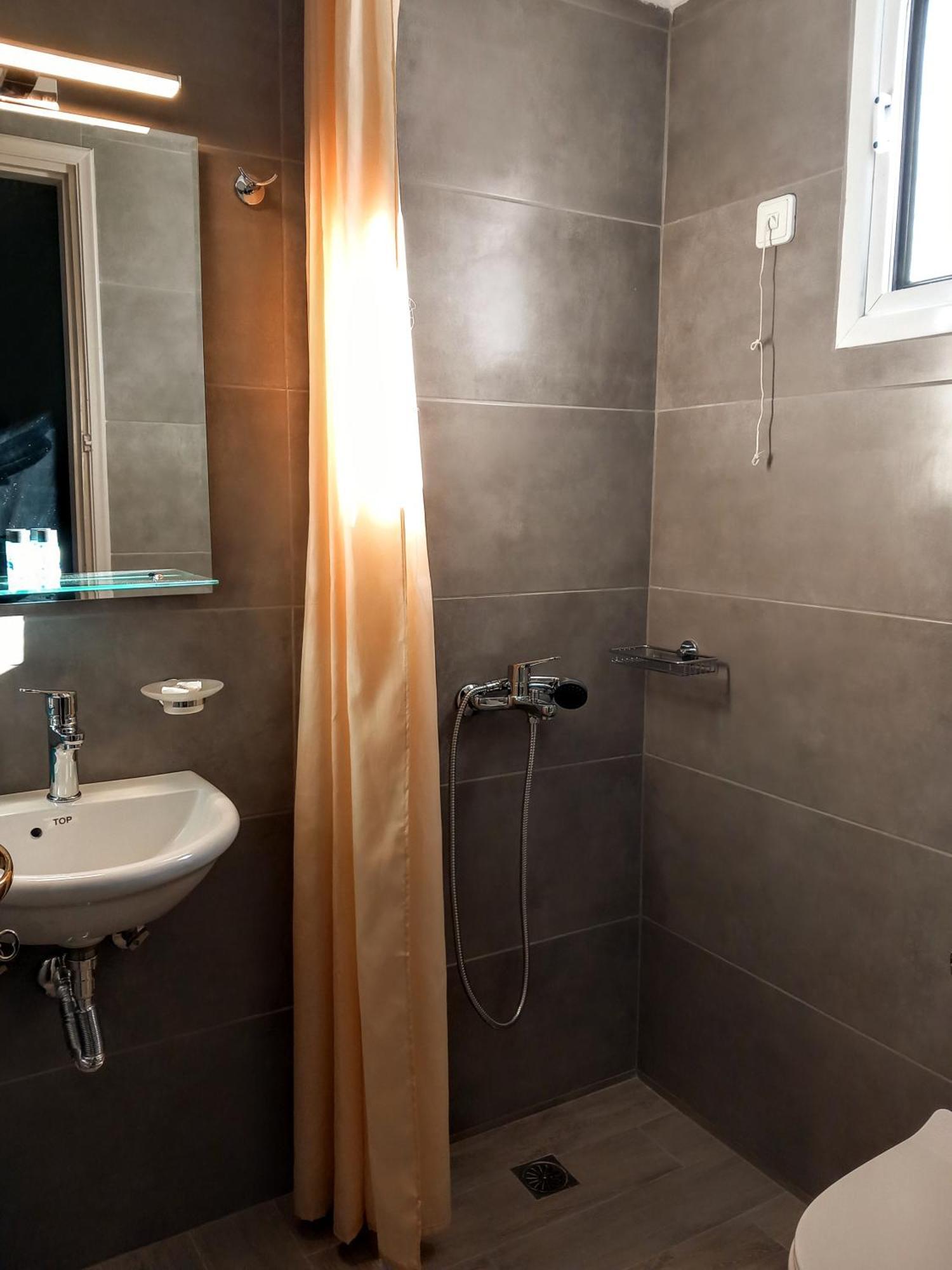 Evgenia Rooms Skála Екстериор снимка